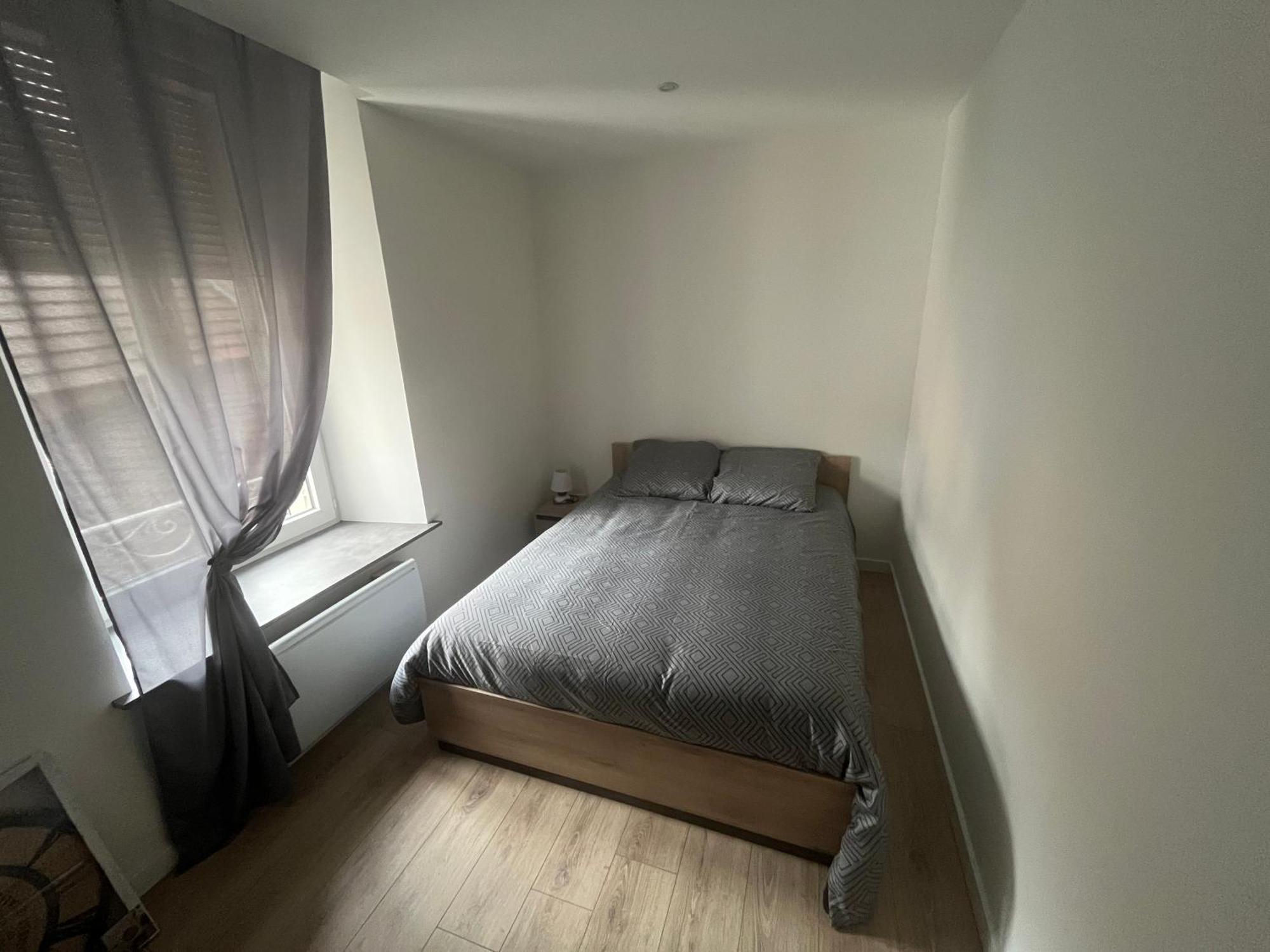 Appartement 2 Chambres Centre-Ville ลูร์ ภายนอก รูปภาพ